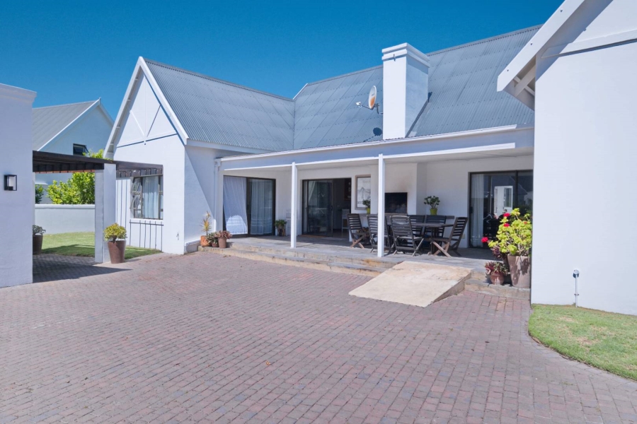 4 Bedroom Property for Sale in St Francis Links Eastern Cape